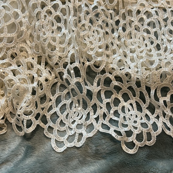 White Two Piece Sequin Open Lace outfit-L-NWT - Picture 6 of 15